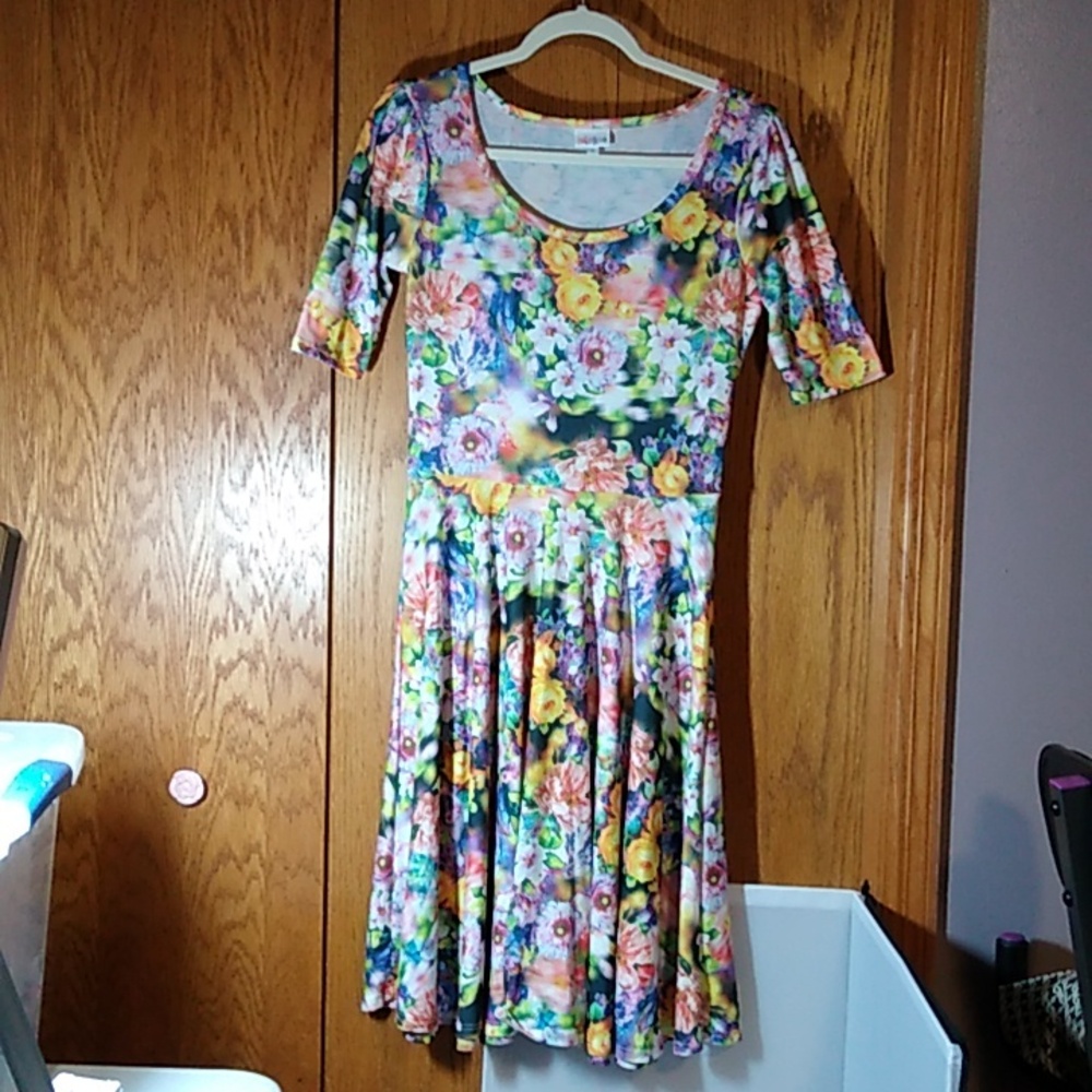 LuLaRoe floral dress